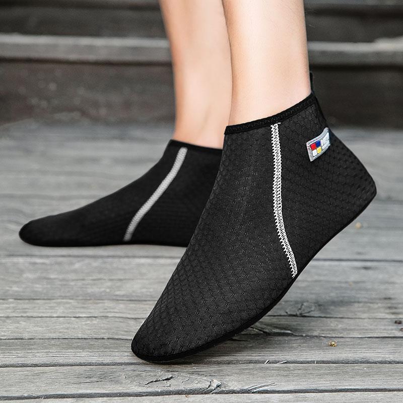 

Модные синие мужские аквашузы Женские носки для дайвинга Высокие Топы Босиком Обувь для плавания в воде Обувь для ходьбы по пляжу и вброд Обувь для серфинга и морского дайвинга 34-35