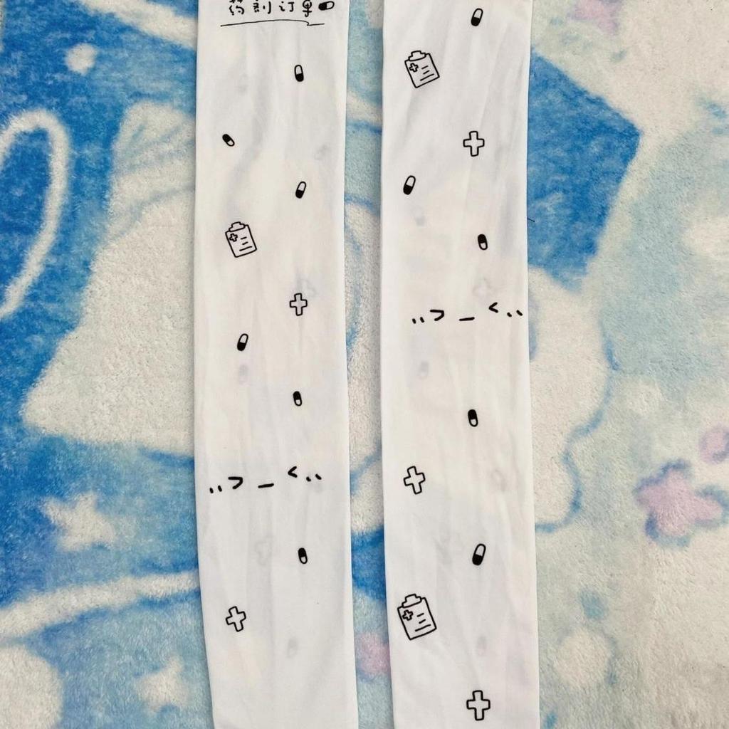 Gothic Japanischer Cartoon-Print Lange Socken Mode Kawaii Niedlich Weiß Dünn Studentensocke Weites Bein Stretch Cool Wadenlang Strumpfwaren)