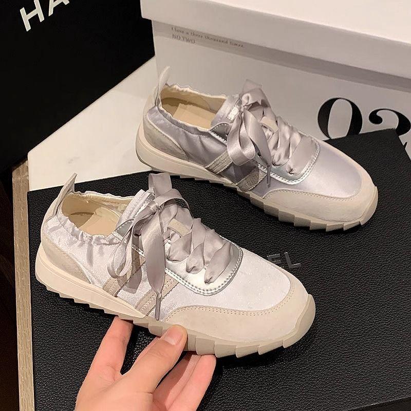 

Ballet casual shoes women s 2025 summer new versatile breathable soft sole non-slip college wind lace-up heightening German training shoes 35 срібний