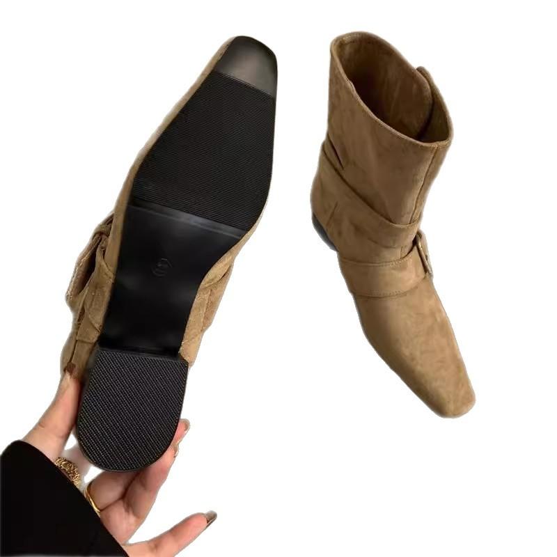 New Style Shoes: Niche Retro Ankle Boots, Square-toed Boots, Mid-calf Boots, and Women's Boots