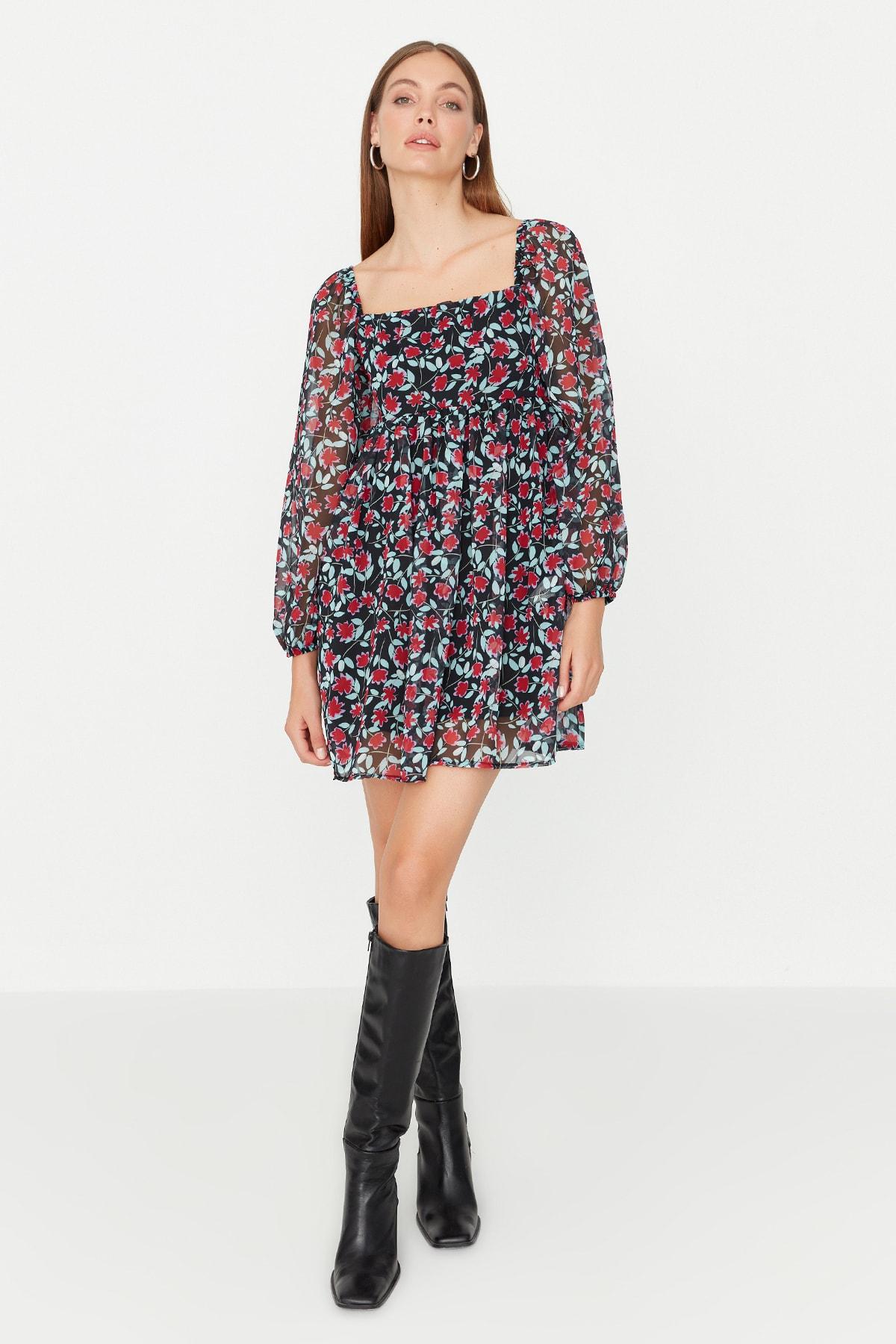 

Платье - Многоцветный - Фигуристка