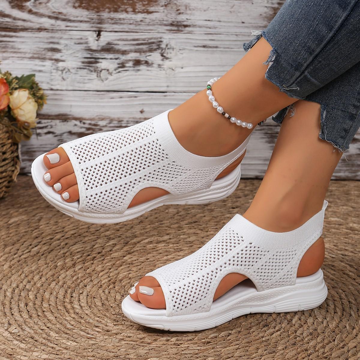 Шлепанцы нового стиля на губчатой подошве, повседневный дизайн с открытым носком, женская обувь 36 белый