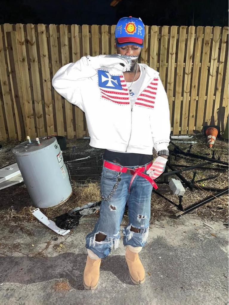 Unisex Mikina s kapucí a vyšívanou nášivkou s písmenem - Streetwear Hoodie
