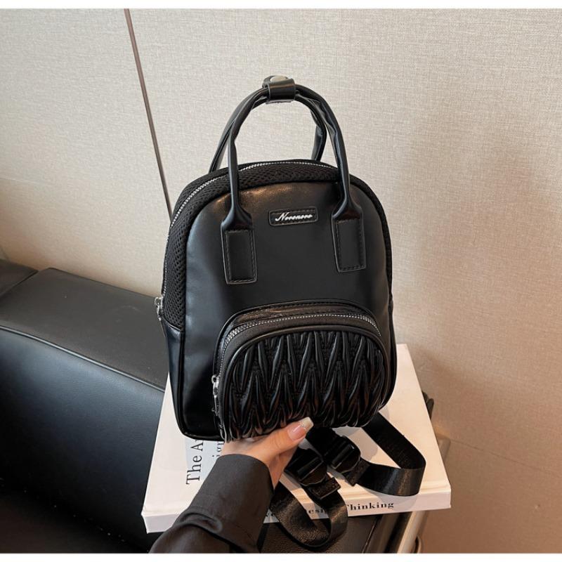 

Backpack Women s Fashion Versatile Niche School Bag Folds Street Trend Texture Lightweight Travel Backpack чорний