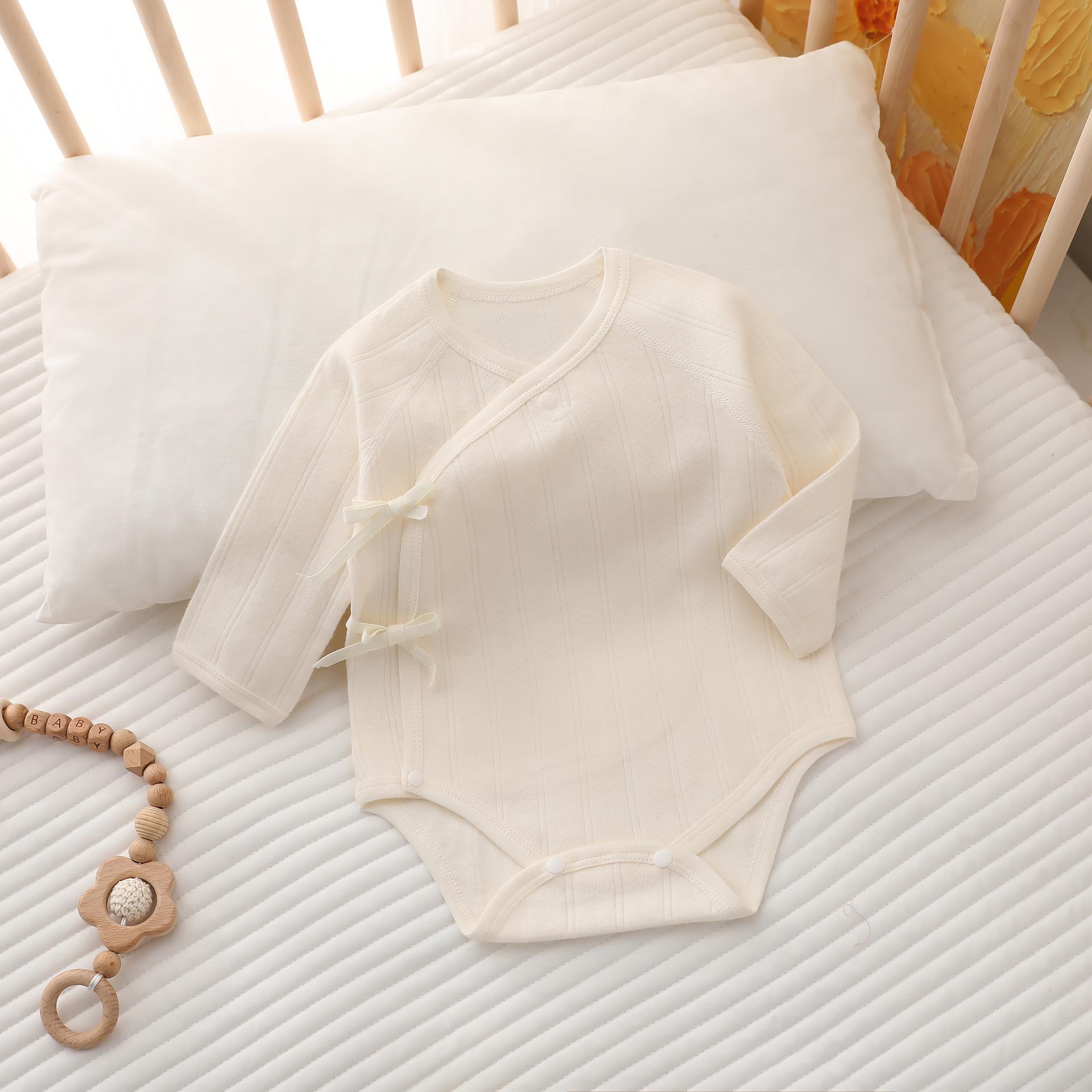 

Pure Cotton Baby Bodysuit: Class A, Thick, Close-Fit Pajamas for Newborns - Suitable for Spring, Autumn, Winter 66 cm брудно-білий