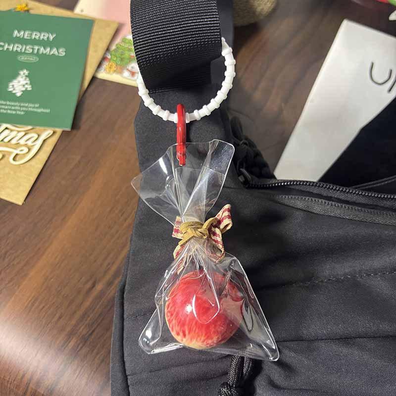 

1/2Pcs Fun Creative Christmas Peace & Joy Apple Keychain Realistic Fruit Pendant Bag Charm Decoration Christmas Eve Gifts A1