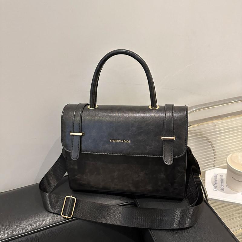 High-end Retro Fashion Small Square Handbag For Women With Stylish Shoulder Strap