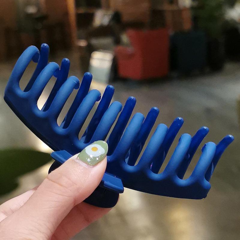 Simple Solid Big Claws Elegant Frosted Acrylic Hairpins Hairpins Hairpins Women's Girls Hair Accessories
