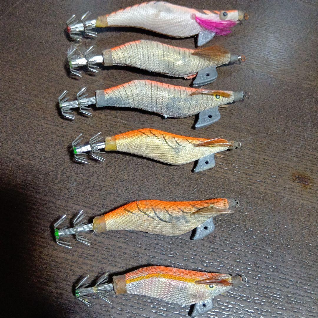 Used [Includes same shape as Egi-oh Q and Aori Q] Set of 11 egi for squid fishing, case included
