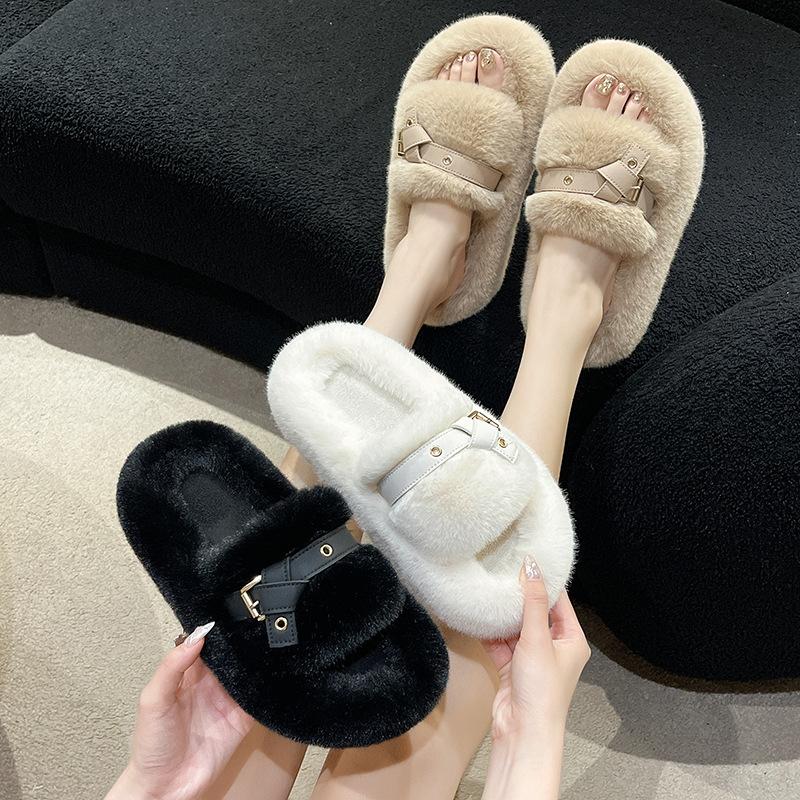 Internet celebrity large size fluffy slippers women's outer wear 2025 new autumn and winter niche design sense fashion home flat bottom cotton