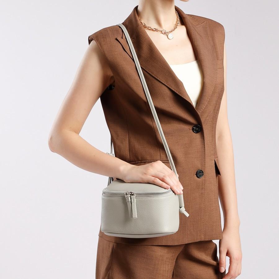 Simple and Casual Top-layer Cowhide Bag, Korean-style Shoulder and Crossbody Bag, Commuter Small Square Bag