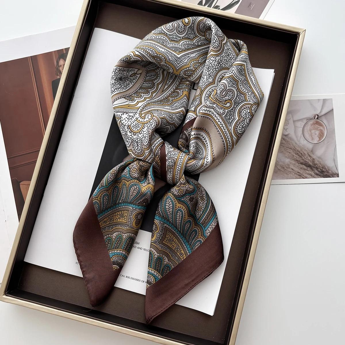 

Роскошный атласный платок для волос Женский платок с принтом Женская головная бандана Маленький шейный платок Хиджаб Женщина Девушка 70*70см Квадратные шали 70x70CM