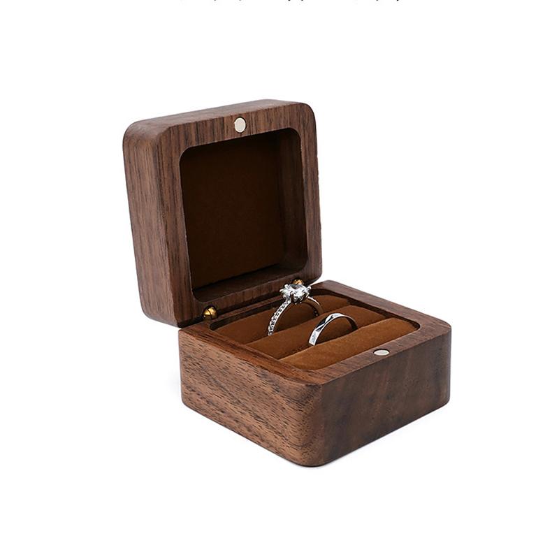 Luxury Jewelry Display Box Proposal Wedding Ring Storage Organizer Packaging Wedding Walnut Wooden Jewelry Ring Box for Gift