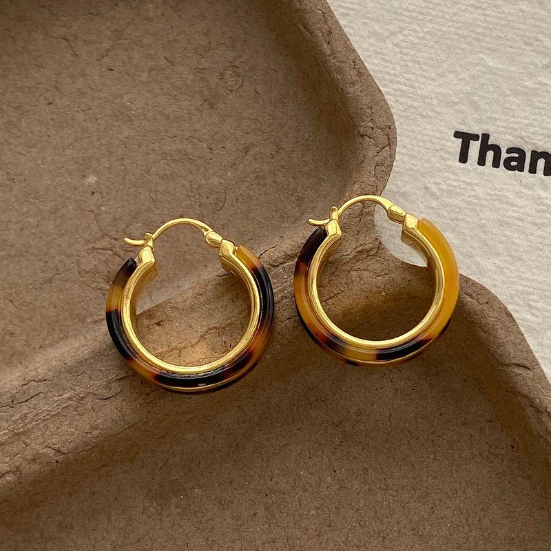 

European and American Retro High-End Leopard Print Hoop Earrings Niche Design 925 Silver Needle Earrings 2025 New Model Gold