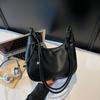 Customized original design bag women's new trendy dumpling bag shoulder armpit bag commuter large capacity armpit bag