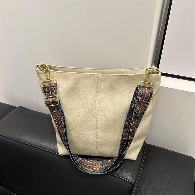 Jaro Nový Styl Módní Ruční Taška přes Rameno Crossbody Velká Kapacita Vysoce Kvalitní Dojíždění Tote Bag Kbelíková Taška Dámská Taška