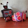 13cm Personaggio Anime Animazione Hazbin Coppia 3V Vox e Valentino Peluche Giocattoli Zaino Hotel Borsa Ciondolo Scrivania Peluche Bambola Decorazione
