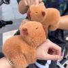 Neues Kapibara liegender Ring Armband Kapibara Knallring Plüschtier Puppe Handgelenkspuppe