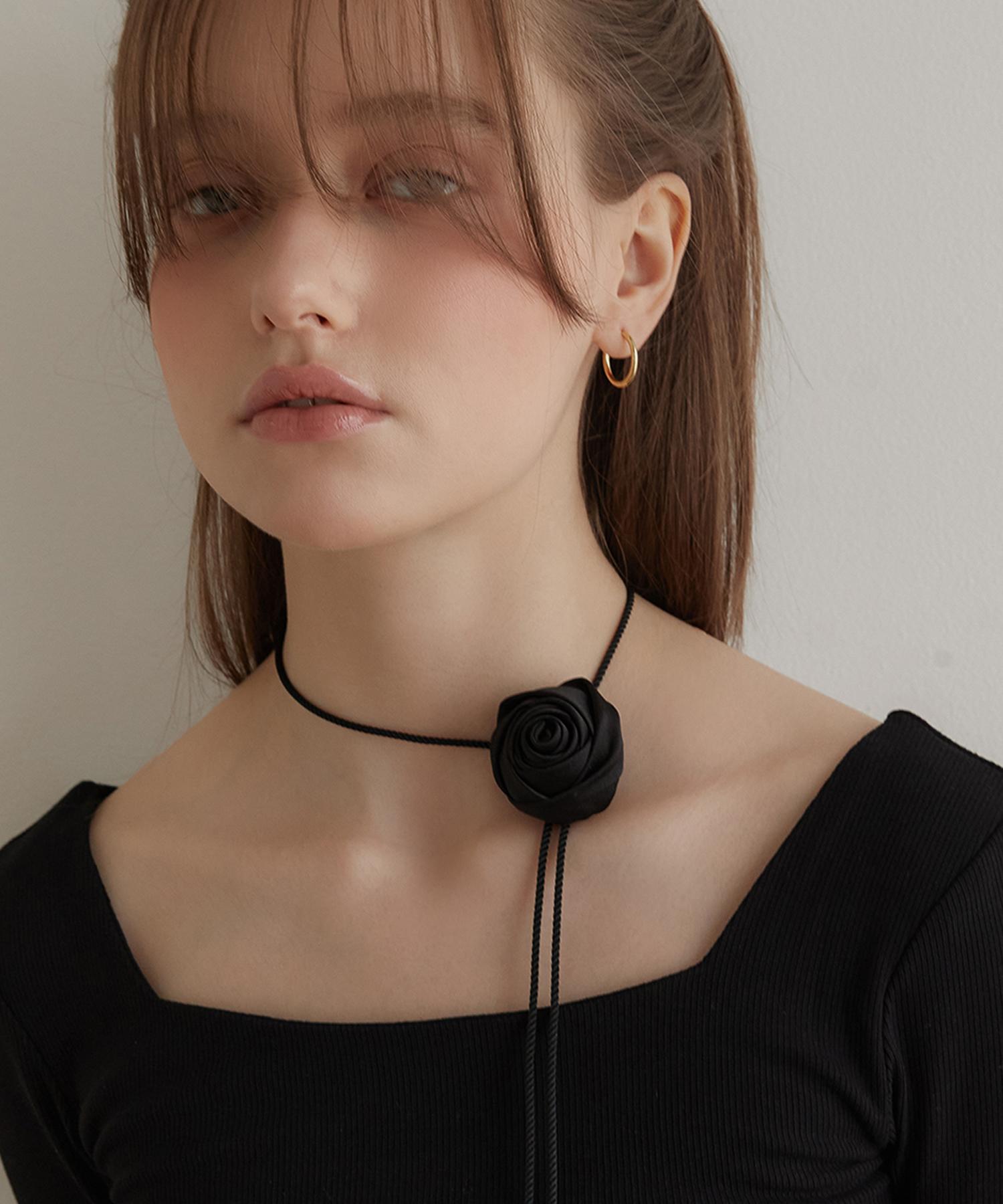 Tatiana Glory Rosette Loop Tie Nz2121
