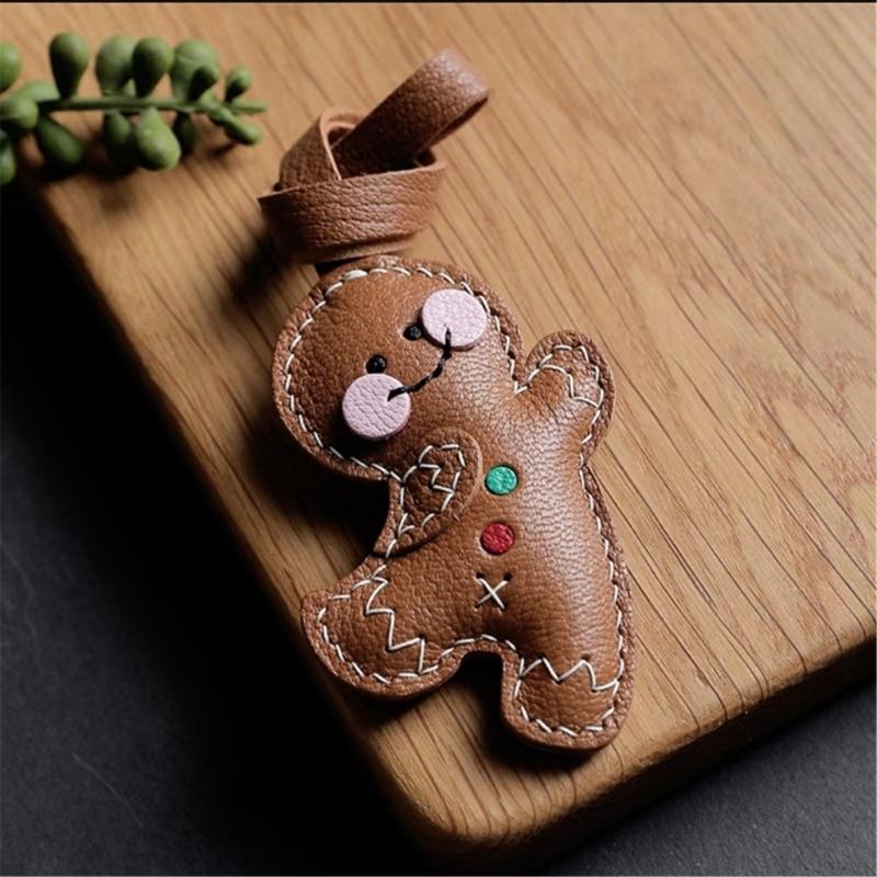 Plush Padded PU Leather Gingerbreads Man Keychain Lovely Designs Soft Materials Sturdy Hook for Keys