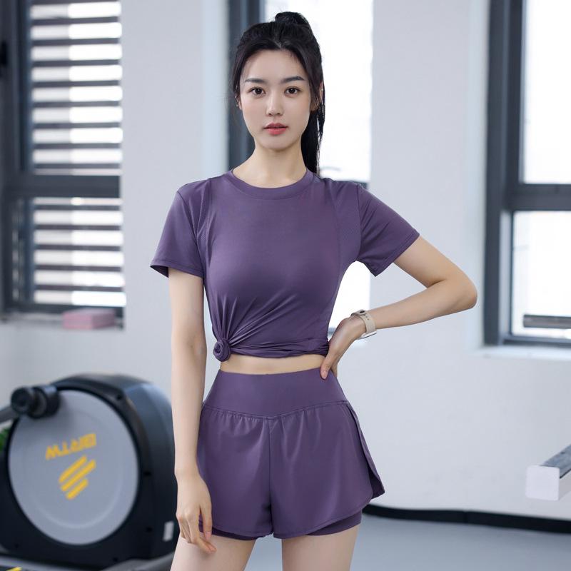 Women's Summer Quick-Dry Yoga and Running Set - Breathable, Short-Sleeved Top and Shorts