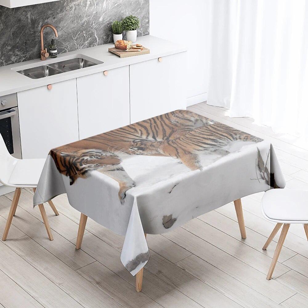 Față de masă cu animale din junglă tigru