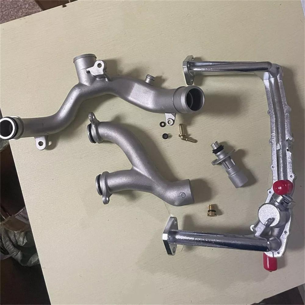 

Модернизированный металлический комплект патрубков системы охлаждения подходит для Land Rover Jaguar XF XJ F-Type 3.0L V6 AJ126