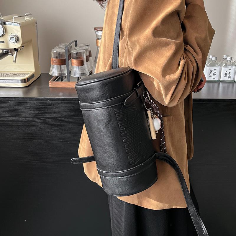 Popular retro Maillard texture portable soft leather cylindrical bag women's versatile simple multi-back pillow bag