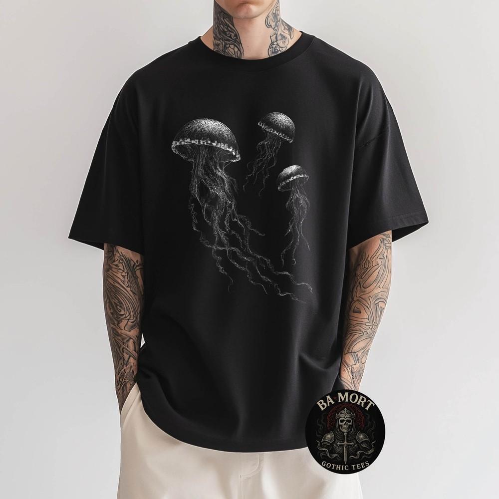 Jellyfish Gothic Sea Ocean Animal Grunge Y2K Goth Aesthetic TShirt Unisex T-Shirt XL