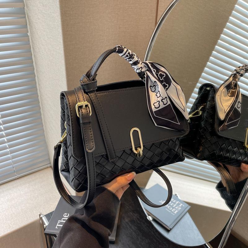 Handbag Women's New Fashion Small Square Bag Casual Versatile Messenger Bag