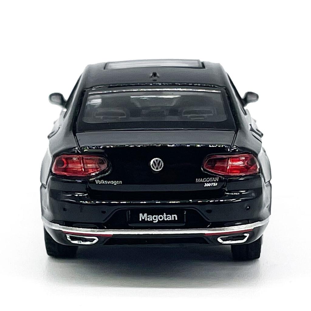 1/64 Scale 2016 Magotan Sedan Vehicle Model Toy Metal Car