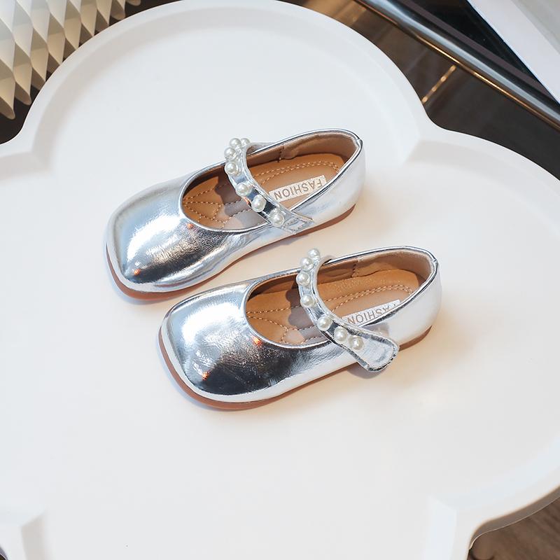 

Kids Leather Shoes Soild Color Girls Performance Shoes Dance Wedding 2025 Brand New Children Flats Princess Shoes Ins Trendy 24 серебряный