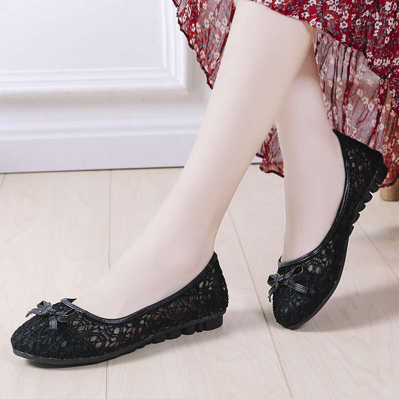 2025 new single shoes women's shallow mouth mesh lace breathable flat-bottomed casual versatile mesh shoes round head soft sole maternity shoes