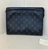 [Pre-Owned] Pochette Voyage MM 'Black Monogram Eclipse Canvas' - Very Good #2QG6SI