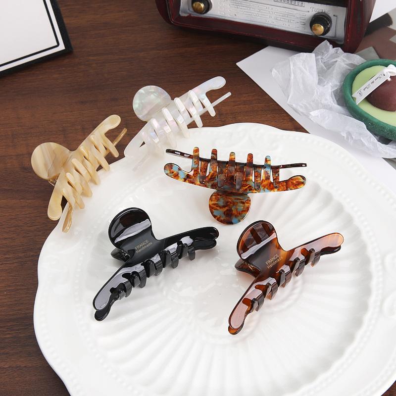 Elegant And Elegant Hair Clips For Women, Hair Grab Shark Clips For The Back Of The Head, High-End Acetic Claw Clips