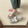 Temperament-Hausschuhe mit Leopardenmuster Damen 2025 Frühling neue dicksohlige erhöhende kleine Sandalen High-End coole Hausschuhe