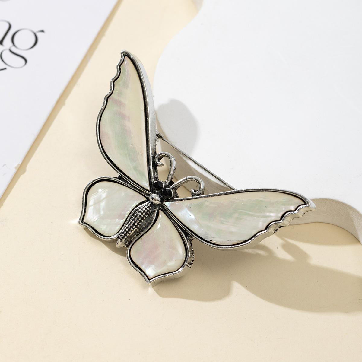 

Натуральный перламутровый женская брошь в форме бабочки, подвеска для элегантных вуалеток, женская брошь, ювелирное изделие, подарок 62x38 мм 62x38mm