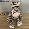 25cm Mignon Animal de la Jungle Peluches Lion Éléphant Girafe Singe Poupée en Peluche Jouets pour Enfants Bébé Enfants Cadeau d'Anniversaire
