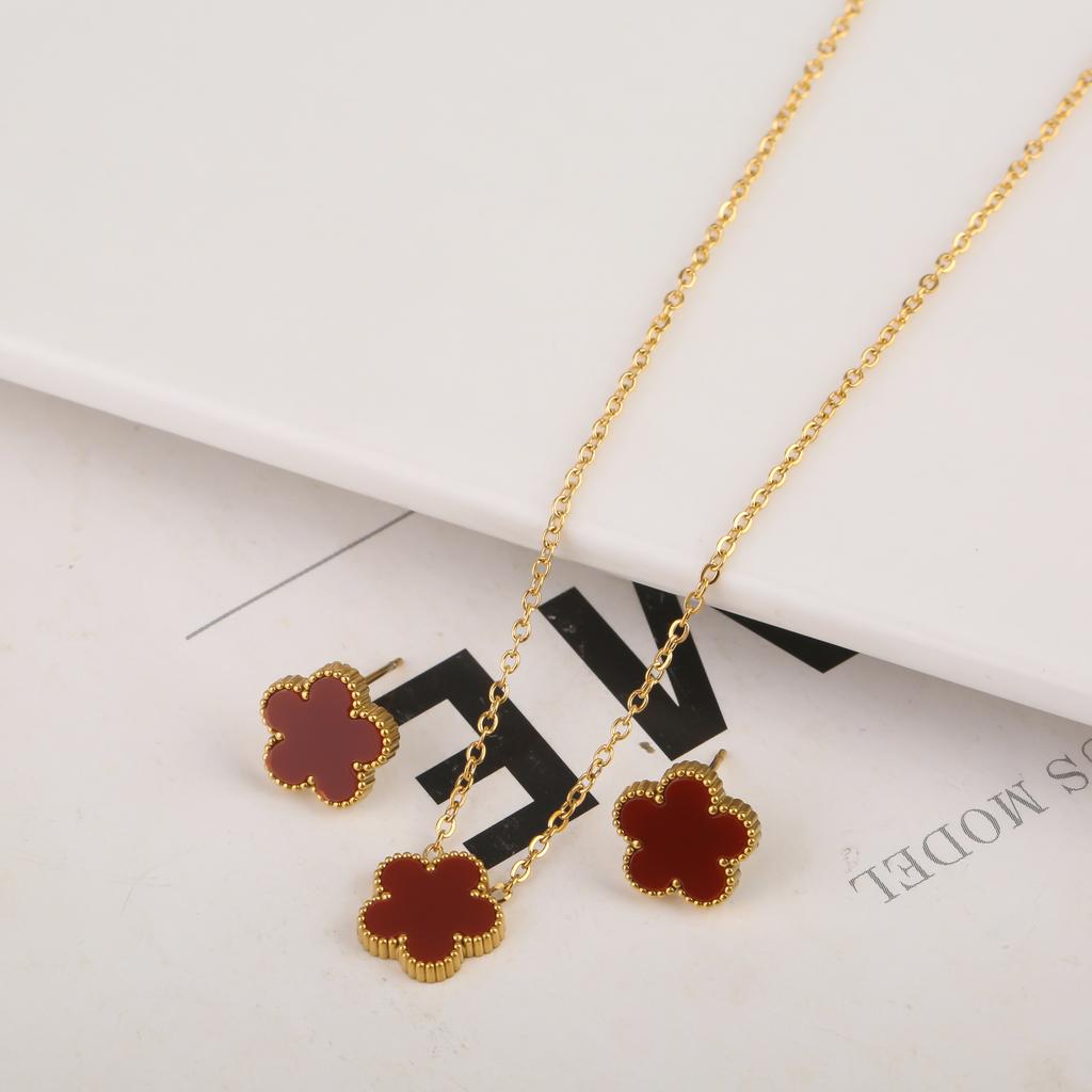 Adjustable Gold Plated 316L Stainless Steel Flower Bracelet Five Leaf Petals Women Luxury Clover Gift