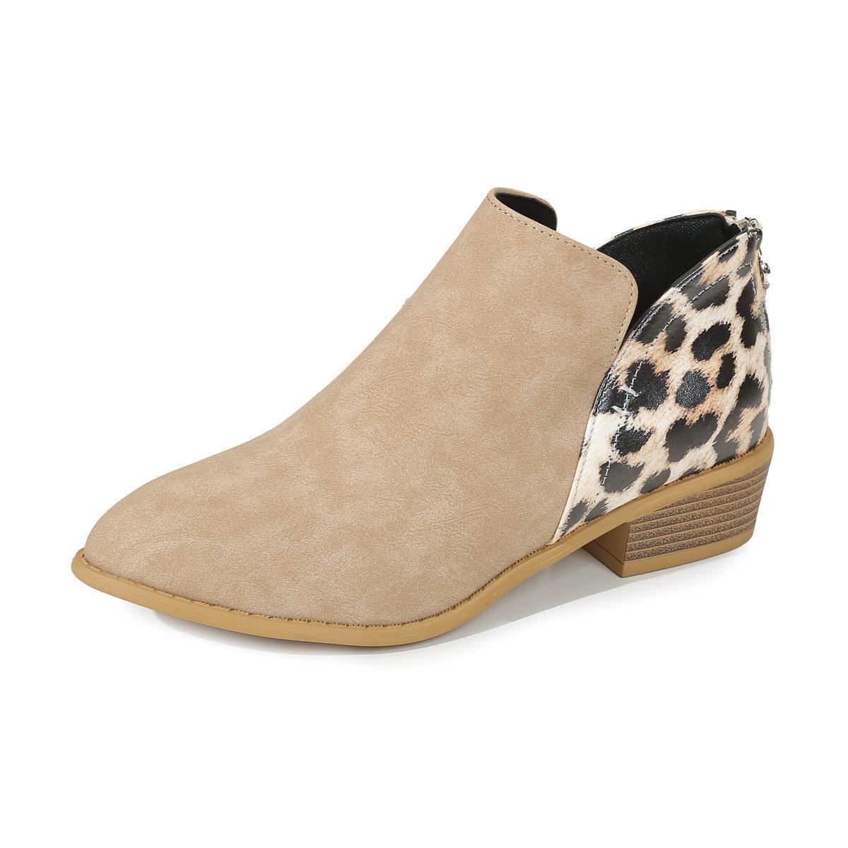 

2025 осень и зима новые большие размеры замшевые ботинки Martin толстый каблук леопардовый принт сзади молния женские короткие ботинки в наличии 43