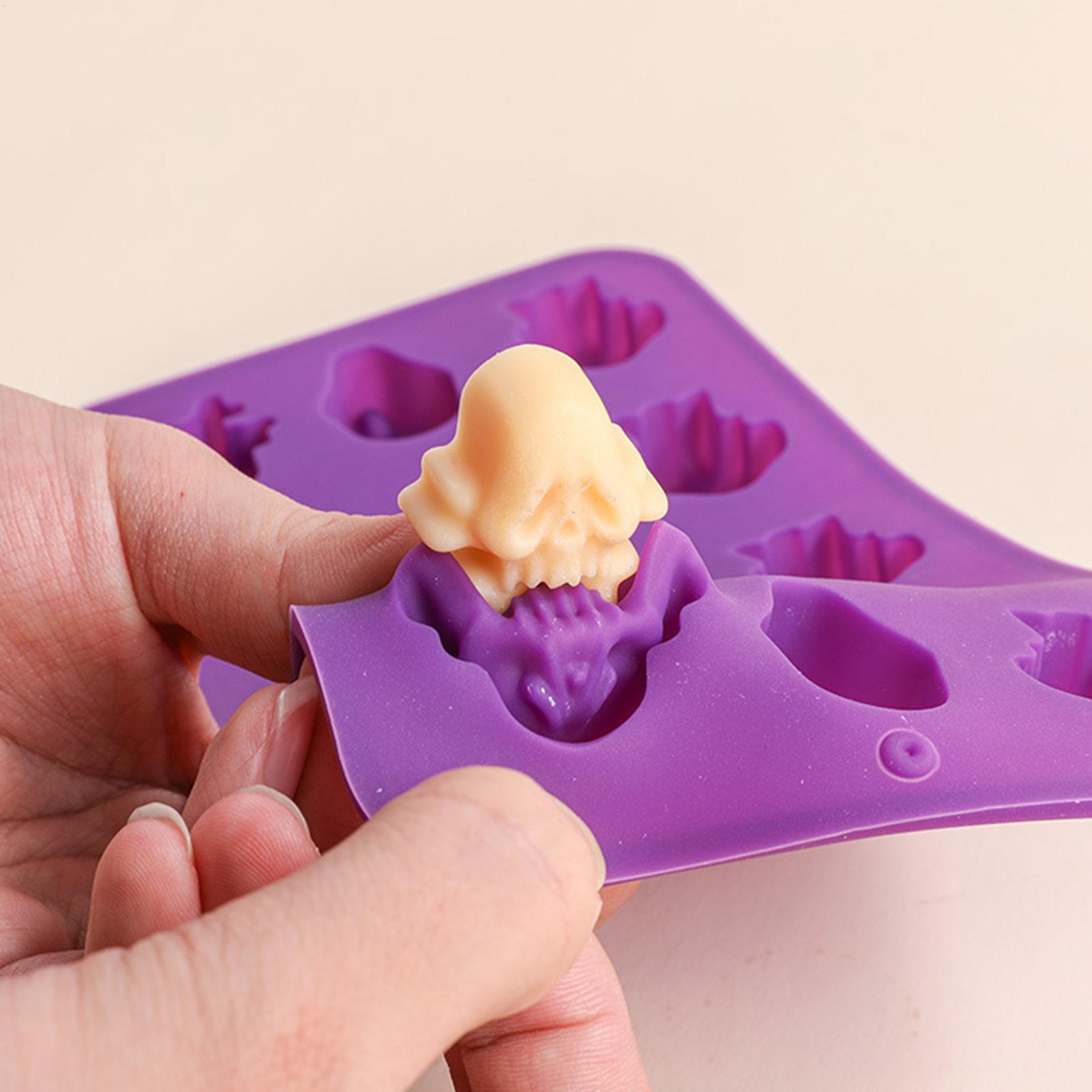

Skull Chocolate Mold Skeleton Head Ice Maker Freezer Tray 15-Cavity Non-Stick Flexible Silicone Baking Tool Chilling Cubes CN