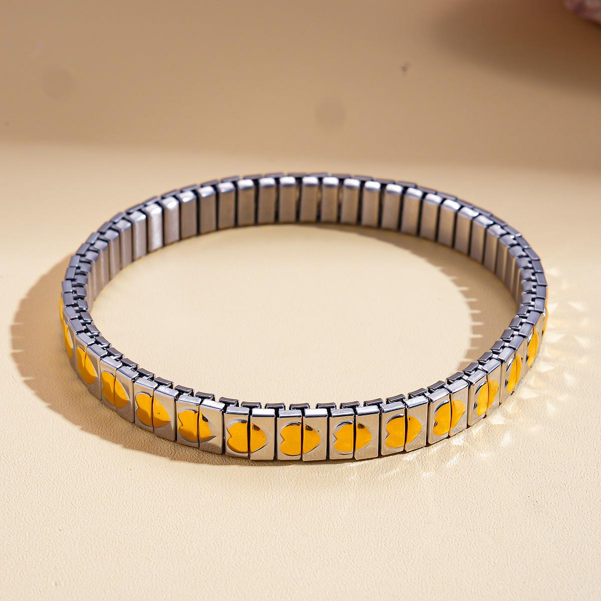 

Браслет из нержавеющей стали «Пэчворк из сердец» - Простой, Универсальный, Модный дизайн