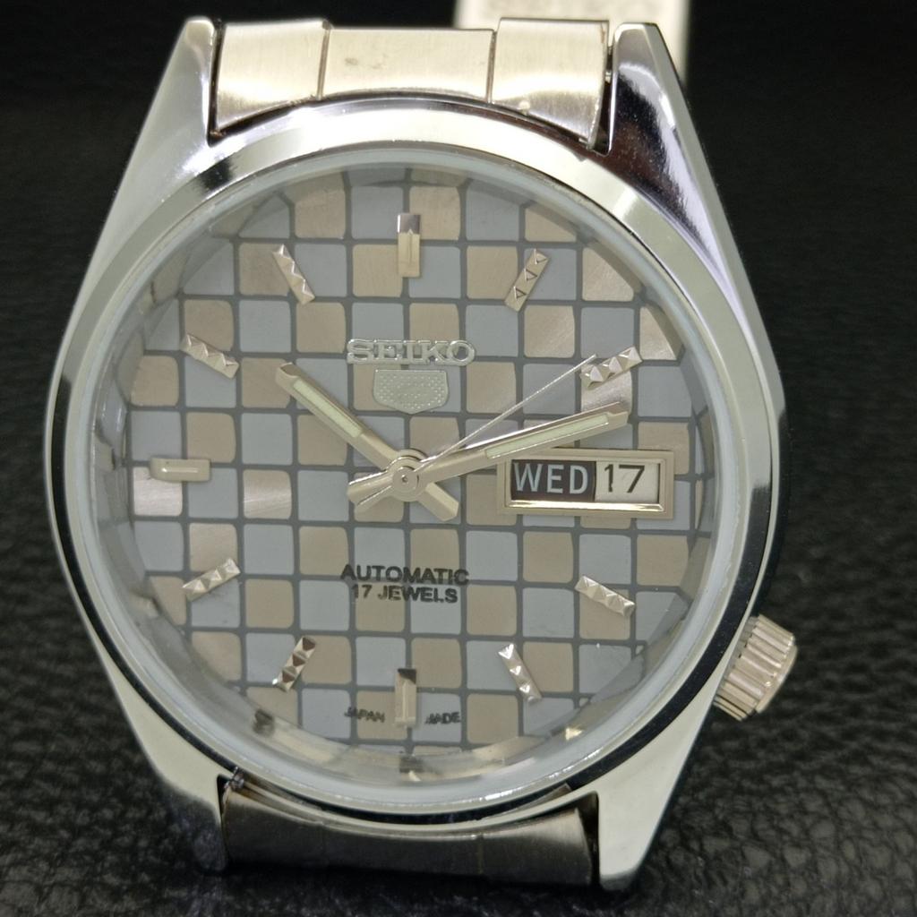 REFURBISHED SEIKO 5 AUTOMATIC MENS WATCH JAPAN MADE GREY DIAL CUSTOM a440138-2 QV90-a440138