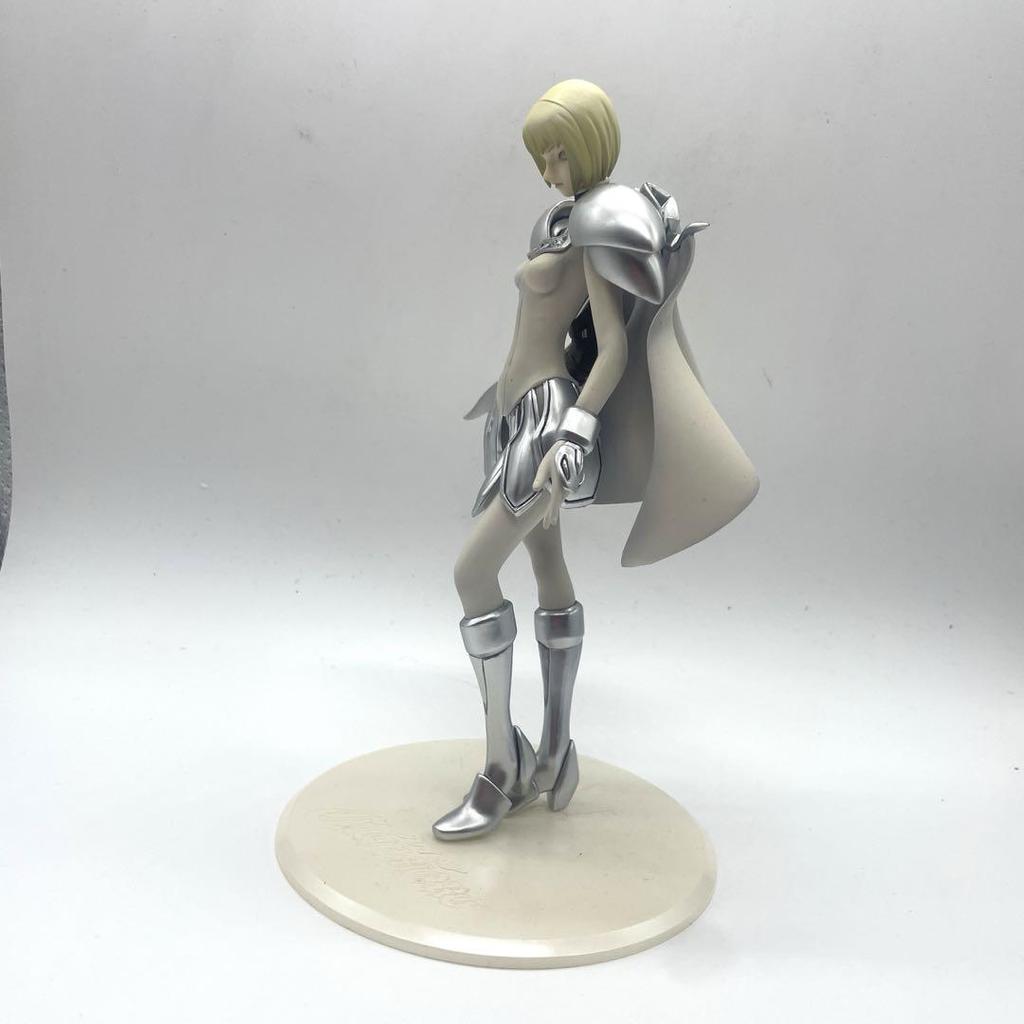 [USED] Claire Claymore Megahouse