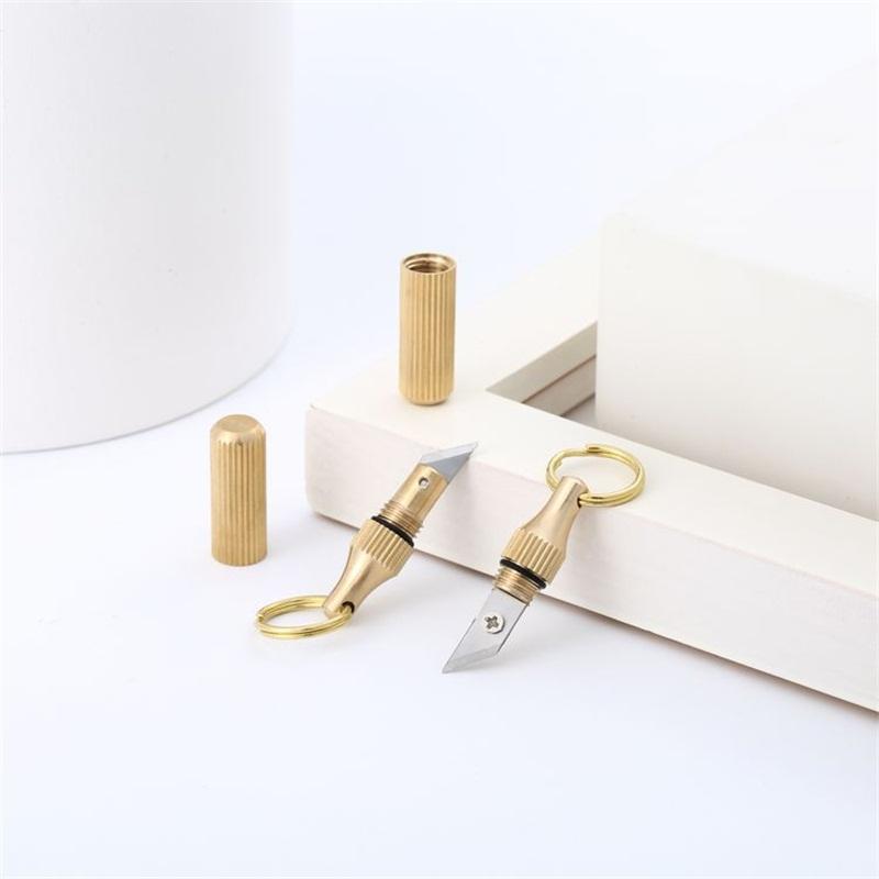 Mini Brass Capsule Pocket Knife Portable Survival Knife EDC Tools Keychain Outdoor Survival Emergency Mini Pocket Cutting Tool