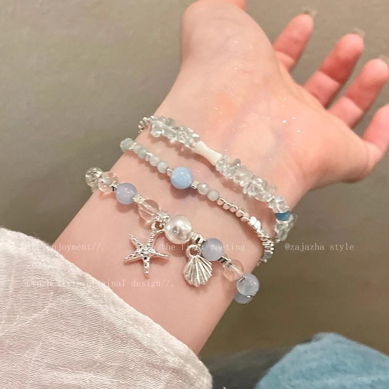 Beach Vacation Sea Star Silver Beads Stringing and Beading Handcrafted Bracelet for Women, A Niche and Exquisite Handcrafted Bracelet Accessory.