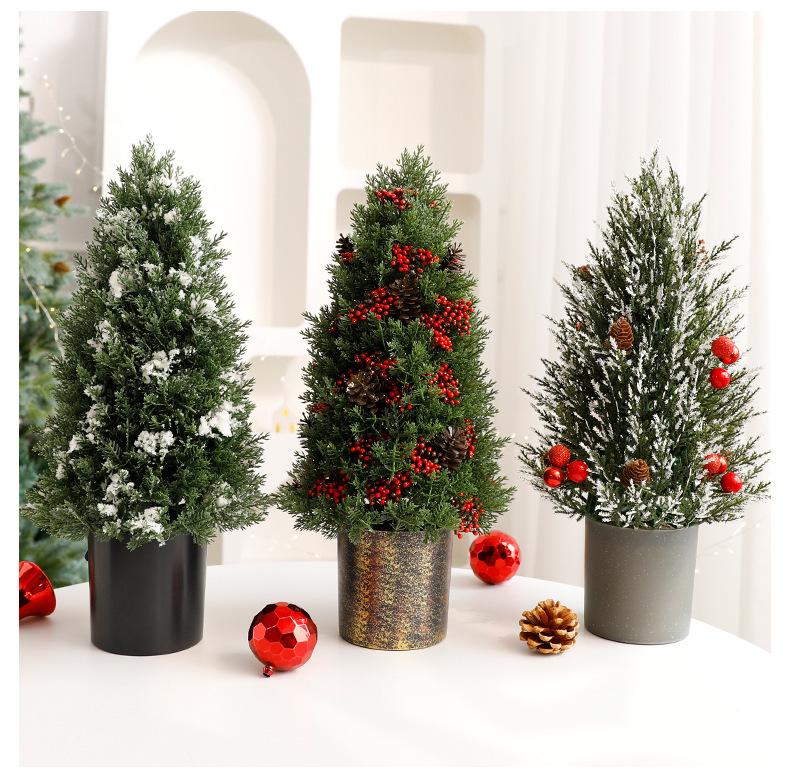 2026 Cross-border Handmade Small Christmas Tree Ornaments Christmas Scene Red Berries Plastic Pot Copper Finish