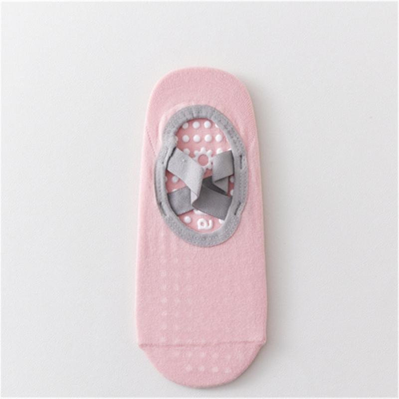 1 Pair Women Nonslip Grip and Straps Bandage Cotton Yoga Socks Low Cut Socks for Pilates Barre Ballet Barefoot Workout