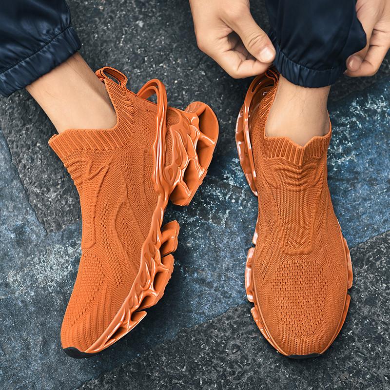 Summer Breathable Mesh Fly-woven Sneakers Running Blade Shoes Men's and Women's Shoes Trendy Shoes Socks Shoes Old