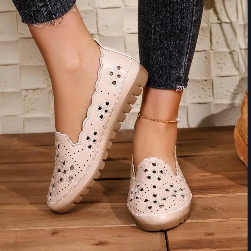 Fashion 2025 Fashion Ladies Shoes Shallow Women's Flats New Casual Hollow Out Light Soft Bottom Comfortable Non-Slip Flat Low Heels